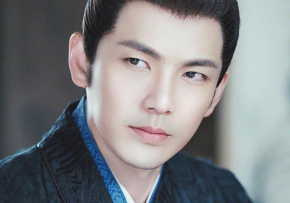 《長街長》即將影視化，鍾漢良搭檔氣質女神，簡直絕了