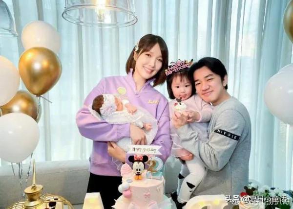 王祖藍夫婦帶女兒去迪士尼過萬聖節