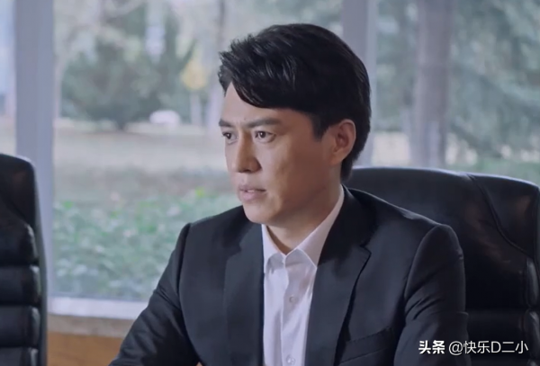 大家看熱播劇《突圍》了嗎?我又被靳東吸粉了 大家看熱播劇《突圍》了嗎?我又被靳東吸粉了