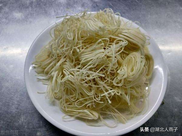 湖北最出名的20道小吃,葷素都有,每一道菜都是湖北人的心頭愛 湖北最出名的20道小吃,葷素都有,每一道菜都是湖北人的心頭愛