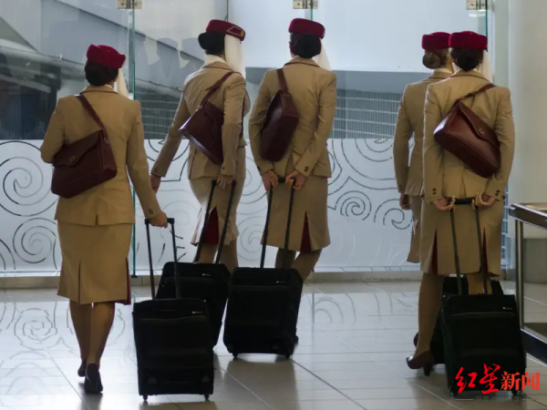 多名前空姐指控阿聯酋航空：外貌管理太鐵血，“體重警察”連產婦都不放過