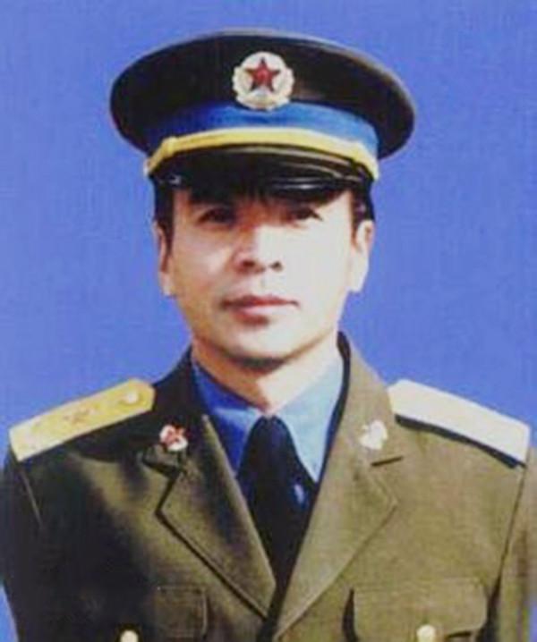 金門戰役,有四位主力團長登島作戰,他們後來如何? 金門戰役,有四位主力團長登島作戰,他們後來如何?