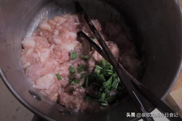 「麵點烹飪技巧」手把手教你，讓肉餡兒鮮嫩多汁的辦法