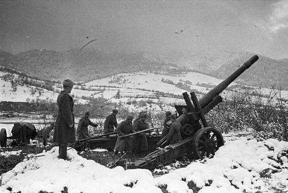 抗美援朝勝利在望，主席為何秘調24萬大軍赴前線？事後發現真高明