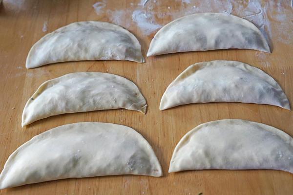 天冷了，盒子包這餡比韭菜盒子還要好吃，學會了自己在家就能做