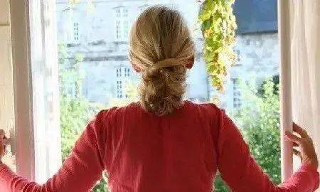 在生活中：慢性咽炎患者要注意什麼？