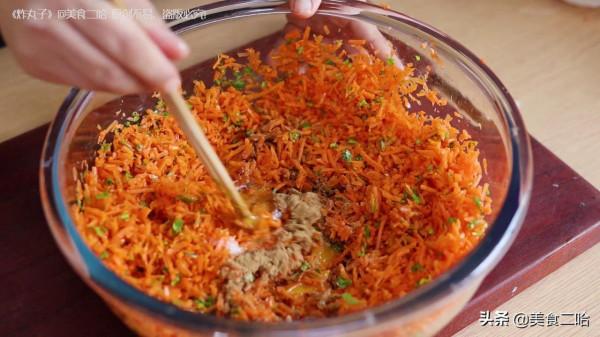 難怪飯店的丸子那麼好吃，老闆娘藏著訣竅呢！免費分享，酥脆好吃