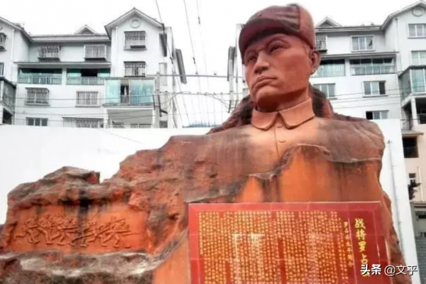 十年夫妻一生情，羅佔雲將軍與鄧宇藍生4子女，革命伉儷遺憾永訣