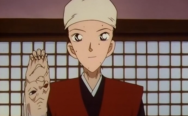 柯南中排名前五的案件:母女假扮130歲“長壽婆”,母親被活活燒死 柯南中排名前五的案件:母女假扮130歲“長壽婆”,母親被活活燒死