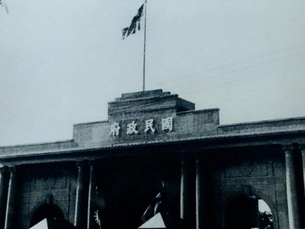 當師長受制於副師長,當司令請不動副司令,難怪他要率部起義 當師長受制於副師長,當司令請不動副司令,難怪他要率部起義