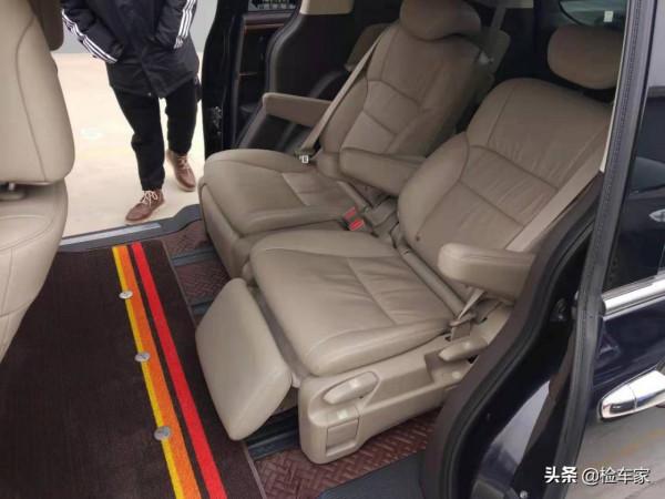 家用MPV首選,16萬撿到四年的本田奧德賽,網友:開一年還賺 家用MPV首選,16萬撿到四年的本田奧德賽,網友:開一年還賺