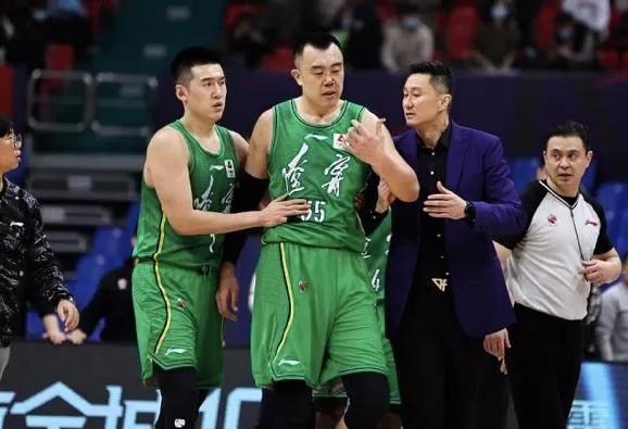 鐵血男籃什麼時候迴歸