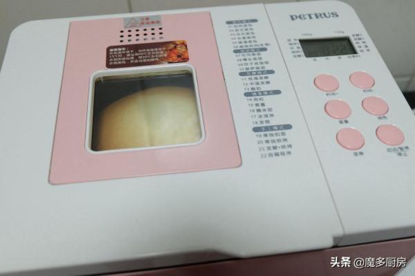 做麵包只要一臺麵包機，多圖詳解麵包製作，低糖無油配方真不錯