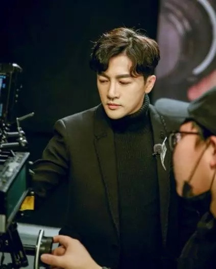 曾經的那些男神們，是“變臉”可怕，還是突然“發福”更可怕？