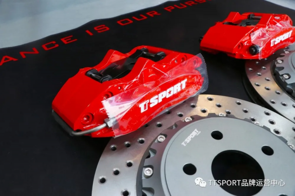 凌志CT200h升級新款TTSPORT5420剎車套裝