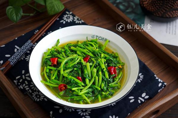 冬天，大魚大肉吃膩了，試試這6道綠葉菜，做法簡單又營養美味