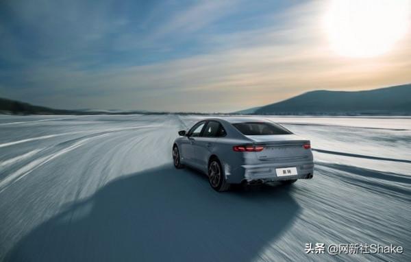 挑戰-35℃專業冰雪試駕，吉利中國星混動這麼虎？