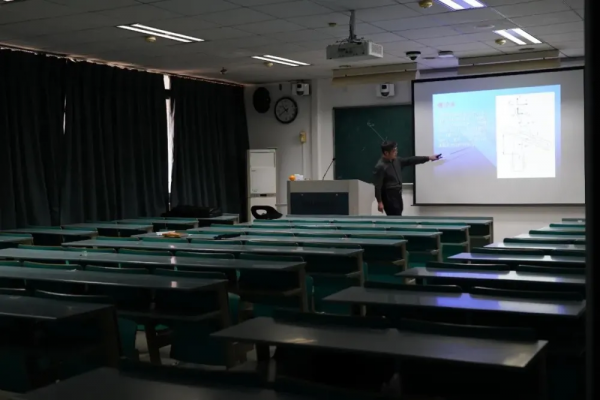 封校48小時，復旦浙大發生的那些事讓我明白：這才是名校最大福利