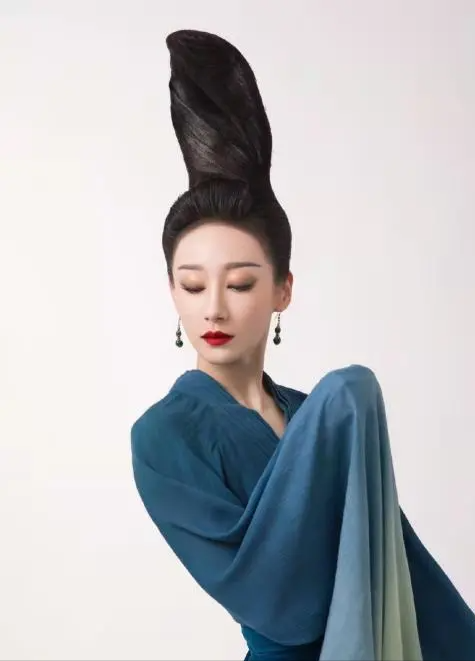 獲贊3億，火遍全網的《只此青綠》，領舞到底什麼來頭？