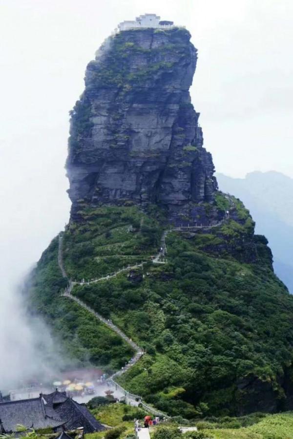 雲上的房屋，最美中國風！醉美梵淨山