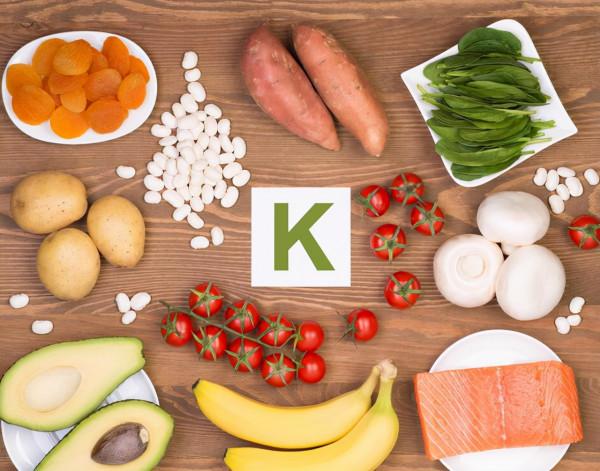 女人越老越要補？建議：50歲以後，及時為身體補充5種營養素