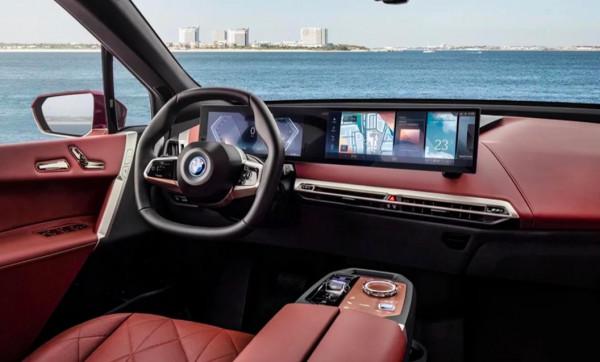 銷量明星再出發，新寶馬3系諜照來襲，配曲面雙聯屏，或推純電版