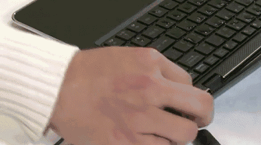 膝上型電腦進水不要方!4個妙招幫你處理 膝上型電腦進水不要方!4個妙招幫你處理