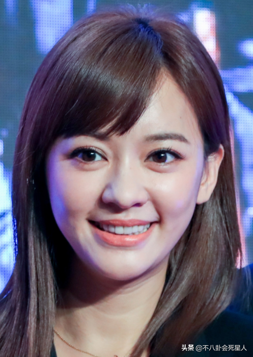 美人的臉卻敗在鼻子上？這15位女星鼻子突兀，太可惜