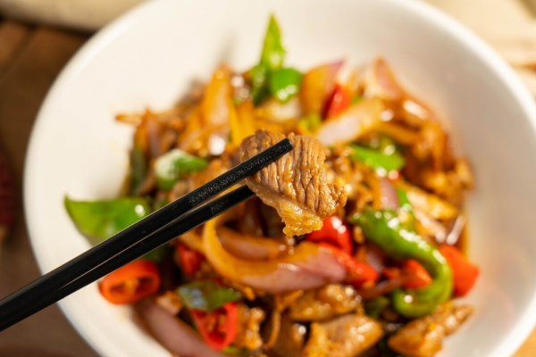 冬季貼膘季,這10道豬肉做法隨你選,好吃過癮,天天換著做吃不膩 冬季貼膘季,這10道豬肉做法隨你選,好吃過癮,天天換著做吃不膩