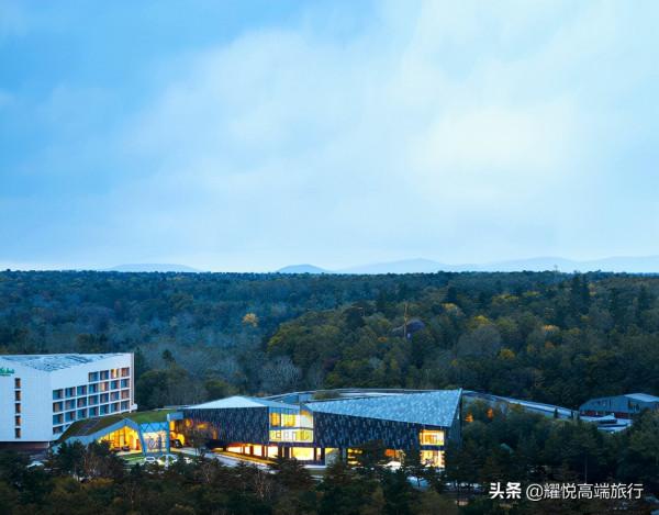 深秋了，泡湯去！這7家精品溫泉度假村值得一住