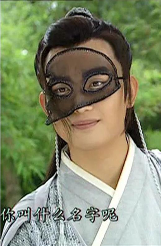 明星古裝尷尬史：頭頂風扇、餃子都算好的，有些太誇張真忍不了