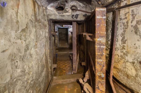 “朱可夫的掩體”，建於第二次世界大戰期間，深度為 30 米