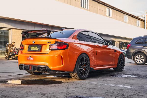 寶馬M2C改裝CMST透明碳纖維機蓋