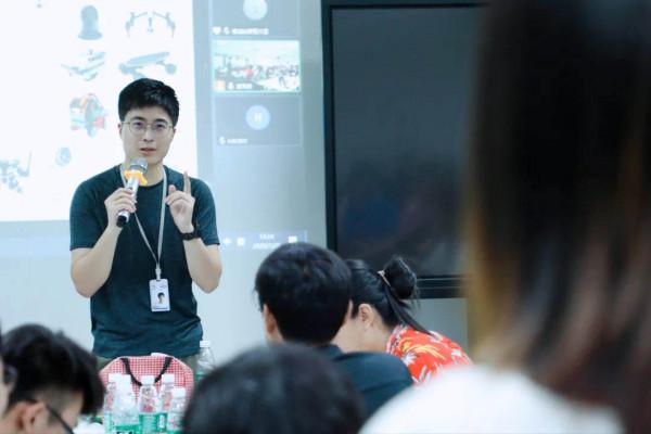 26歲山東小夥,北大本科,清華碩士,休學賣衣服,年銷售額破億 26歲山東小夥,北大本科,清華碩士,休學賣衣服,年銷售額破億