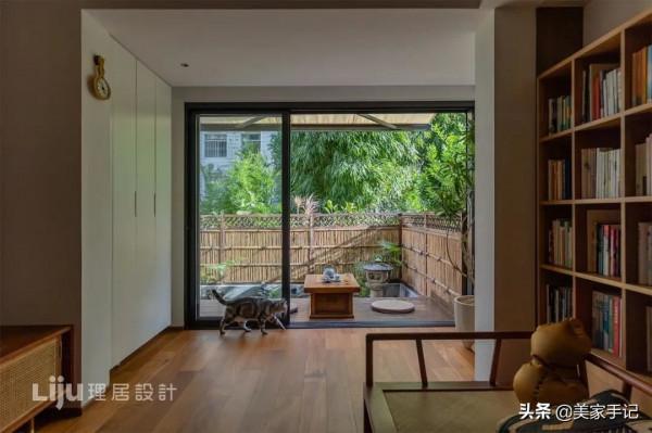 二手一樓房庭院荒廢，原房東看到改造效果：早知道再加30萬也不賣