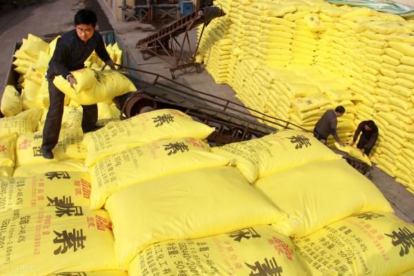 &OpenCurlyDoubleQuote;煤超瘋&rdquo;大幅落價，尿素&OpenCurlyDoubleQuote;穩&rdquo;了？今年尿素什麼價？