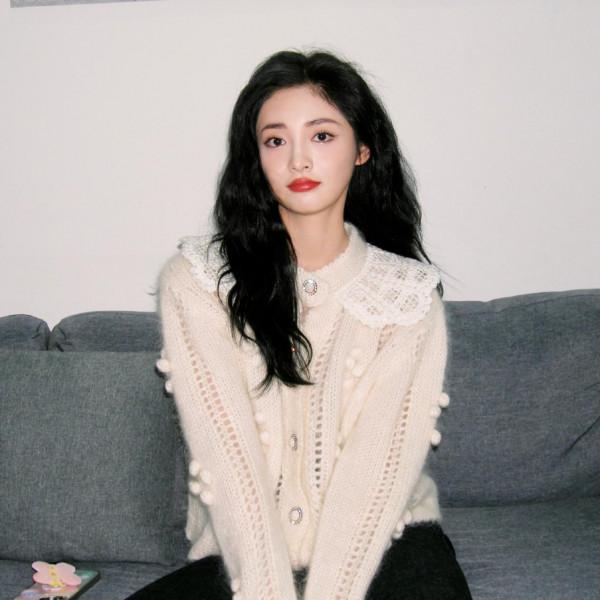 立冬遇初雪,女明星集體發玩雪照,李一桐略顯可愛,宋妍霏很炸街 立冬遇初雪,女明星集體發玩雪照,李一桐略顯可愛,宋妍霏很炸街