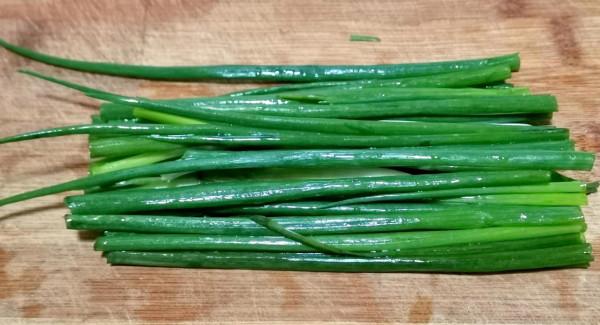 剩米飯倒掉可惜，教你做休閒小零食，麻辣酥脆，無任何新增劑 放心