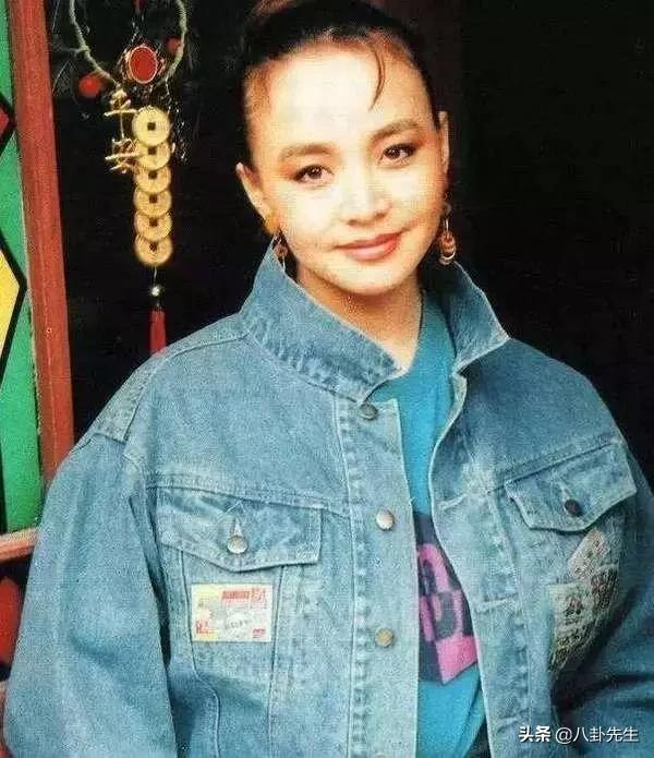 閃婚女星婚姻多以失敗告終？張雨綺離婚兩次，黃奕閃婚閃離還被罵