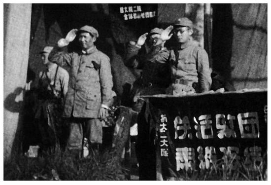 1935年的遵義會議，關鍵一票改變中國命運，是誰投給了毛主席？