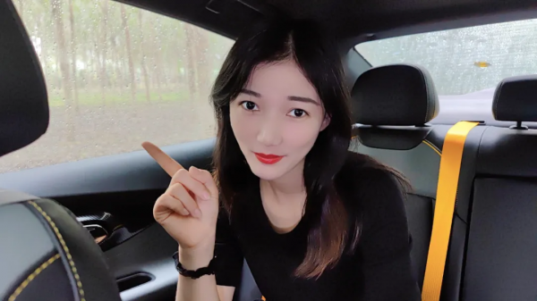 廣汽傳祺影豹體驗!這臺車還是適合年輕人買菜,廠家不要宣傳過了 廣汽傳祺影豹體驗!這臺車還是適合年輕人買菜,廠家不要宣傳過了