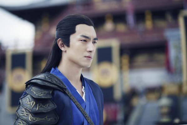 ​時隔5年林更新再拍古裝劇，搭檔90小花袁冰妍，絕美劇照引人注意