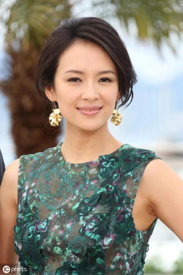 章子怡和童瑤pk，傻傻分不清，誰更美呢？