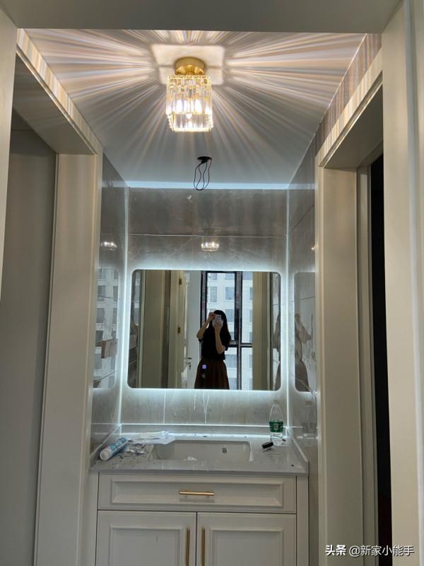 新房終於添置傢俱，越來越像一個家，時尚大氣，一家人都滿意