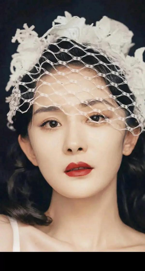 戚薇與楊冪的顏值碰撞你更愛哪一位