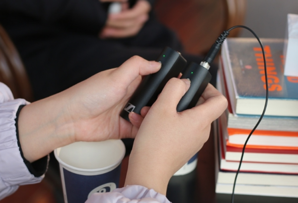 終於解決收音難這個大問題：森海塞爾XSWD無線領夾麥克風