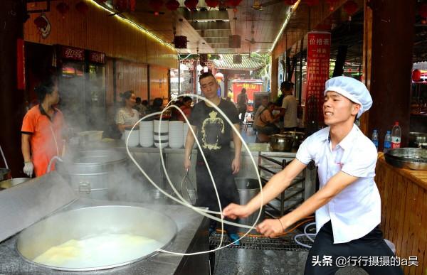 成都雙流25元一根面，曾經排隊2小時也要吃，如今為何門可羅雀？