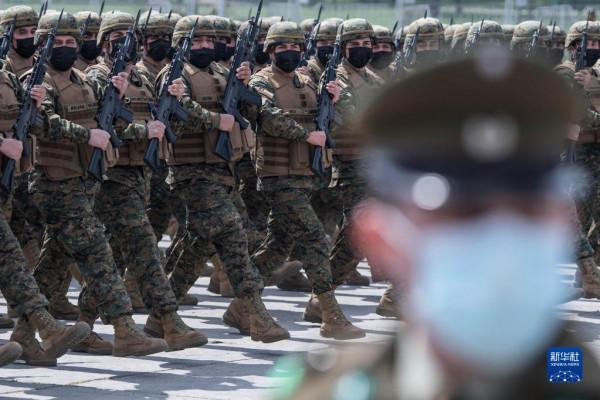 智利舉行陸軍節閱兵式 智利舉行陸軍節閱兵式