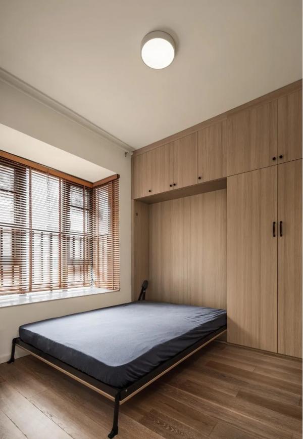 90㎡新房,衣帽間、浴缸和壁爐通通都有,最受女生歡迎Chic風的家 90㎡新房,衣帽間、浴缸和壁爐通通都有,最受女生歡迎Chic風的家