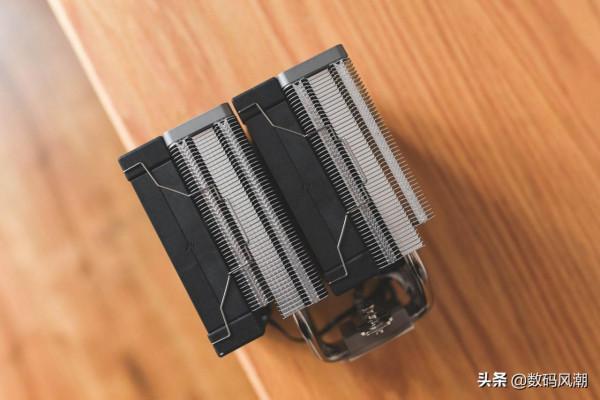 主打價效比還賣300？九州風神AK620實力證明風冷也能幹趴水冷